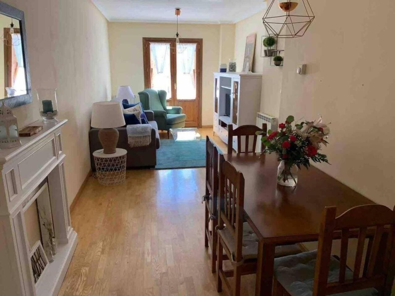 Casa Sendacomodidad Y Descanso Sallent de Gállego Zewnętrze zdjęcie